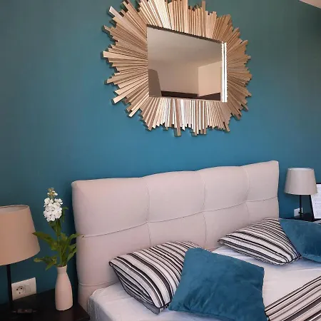 Apartman Enjoy - New With Terrace And Free Parking Garage Póla