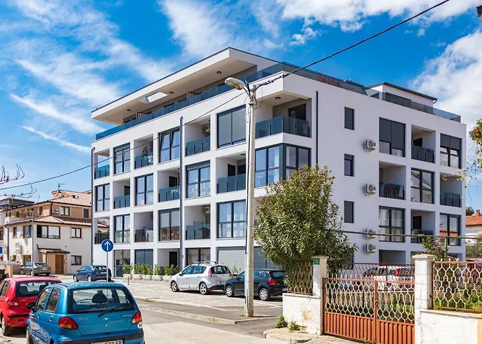 Enjoy - New With Terrace And Free Parking Garage Apartman