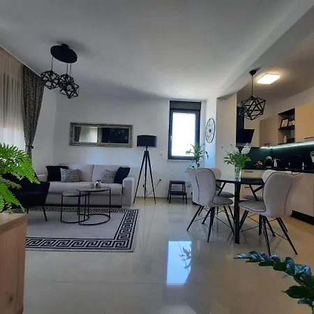 Enjoy - New With Terrace And Free Parking Garage Апартаменты *